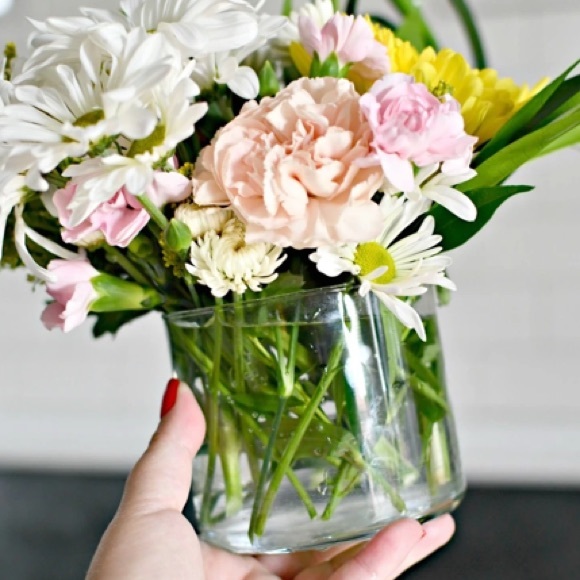 Other - 💚10 for $25💚  Short Glass Vase